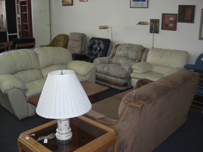 Local Furniture Stores on Furniture Store In Englewood  Co 80113   Cassidy S Used Furniture