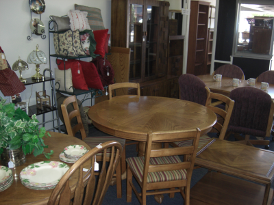  Furniture Stores  Diego on Cassidy S Used Furniture   Furniture Store   Englewood  Co 80113